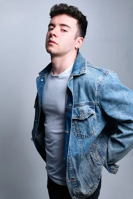 alex-5