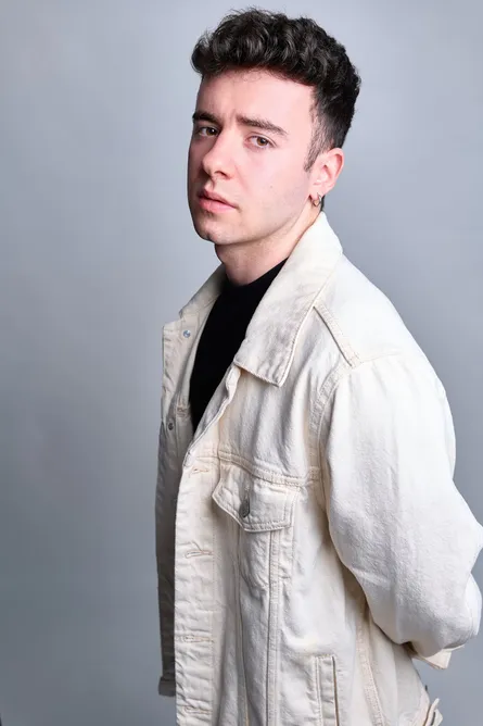 alex-11